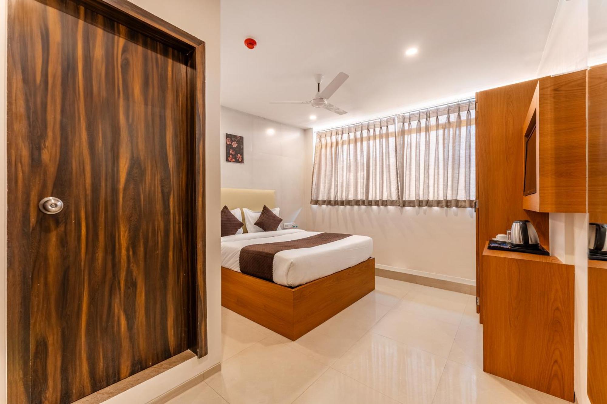 Metropolis Business Hotel 파나지 외부 사진