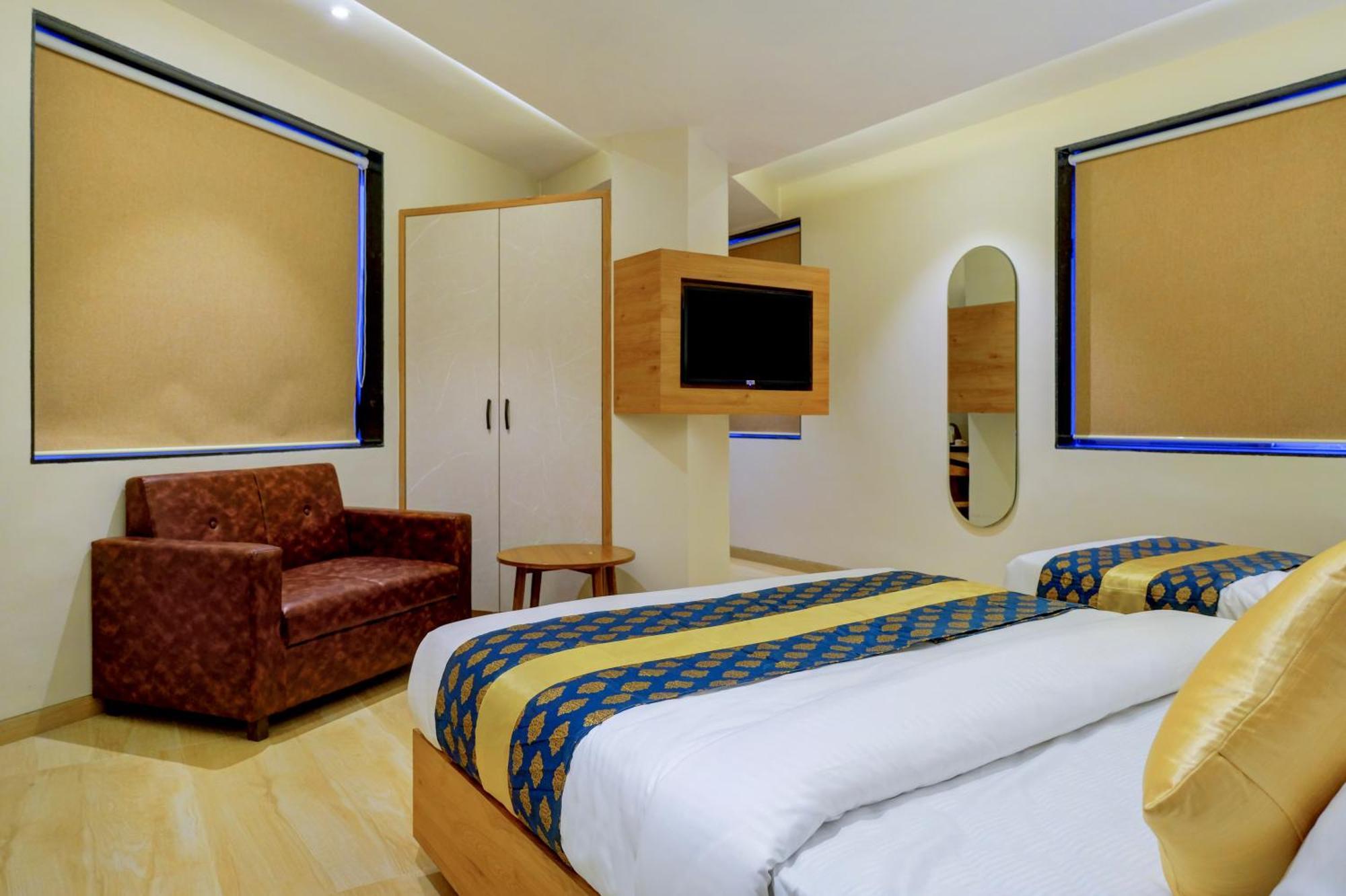 Metropolis Business Hotel 파나지 외부 사진