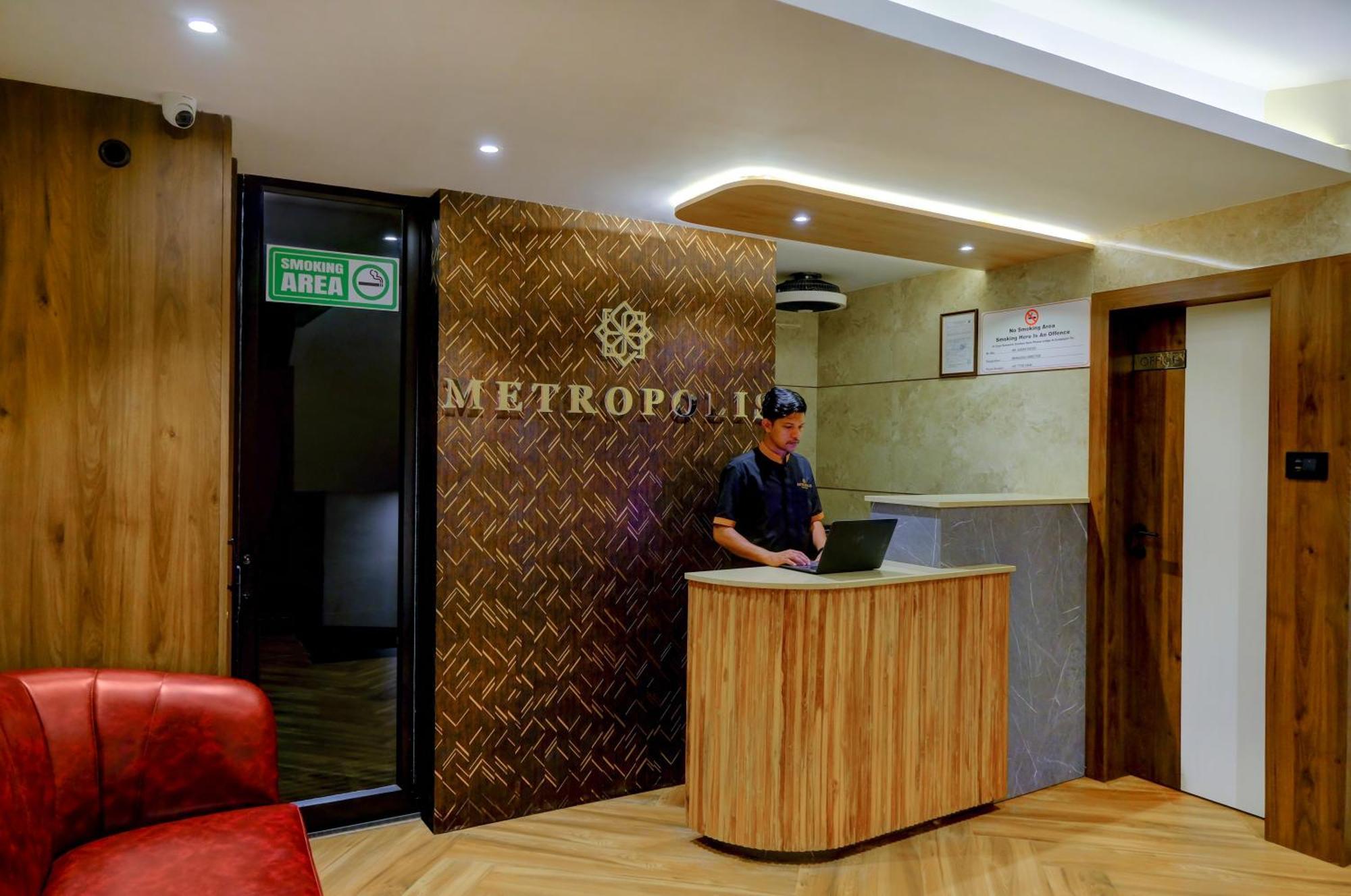 Metropolis Business Hotel 파나지 외부 사진