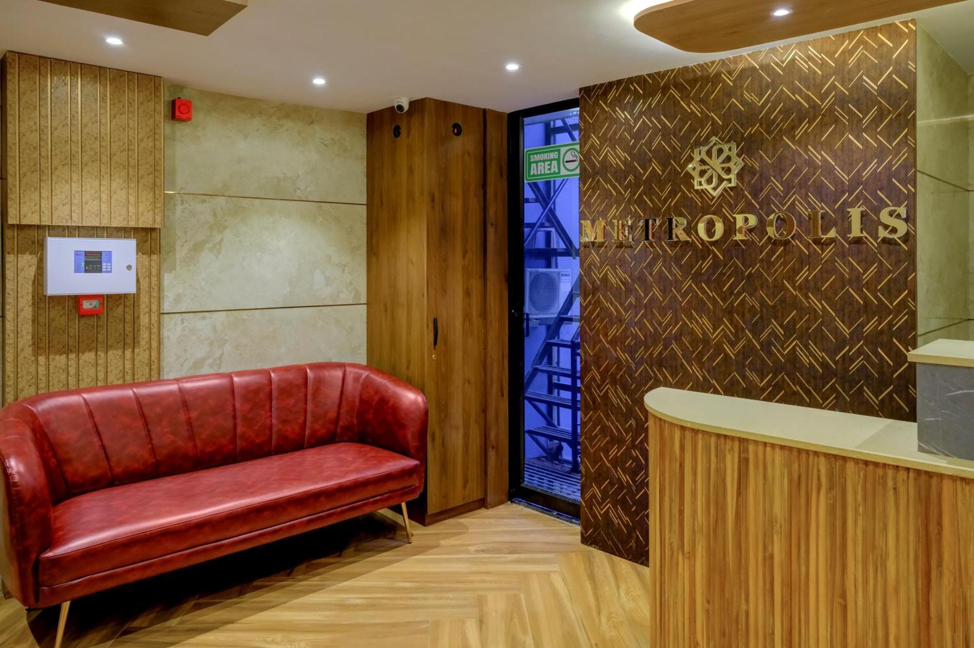 Metropolis Business Hotel 파나지 외부 사진