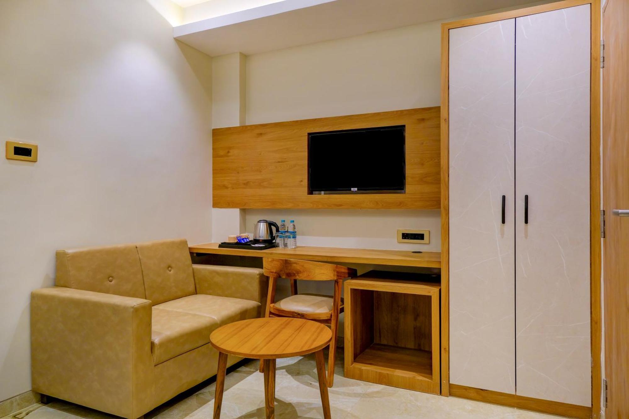 Metropolis Business Hotel 파나지 외부 사진