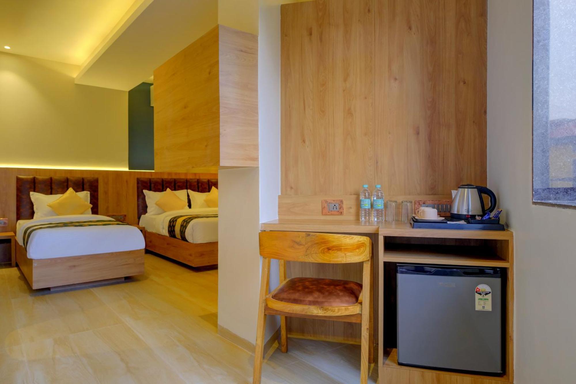 Metropolis Business Hotel 파나지 외부 사진